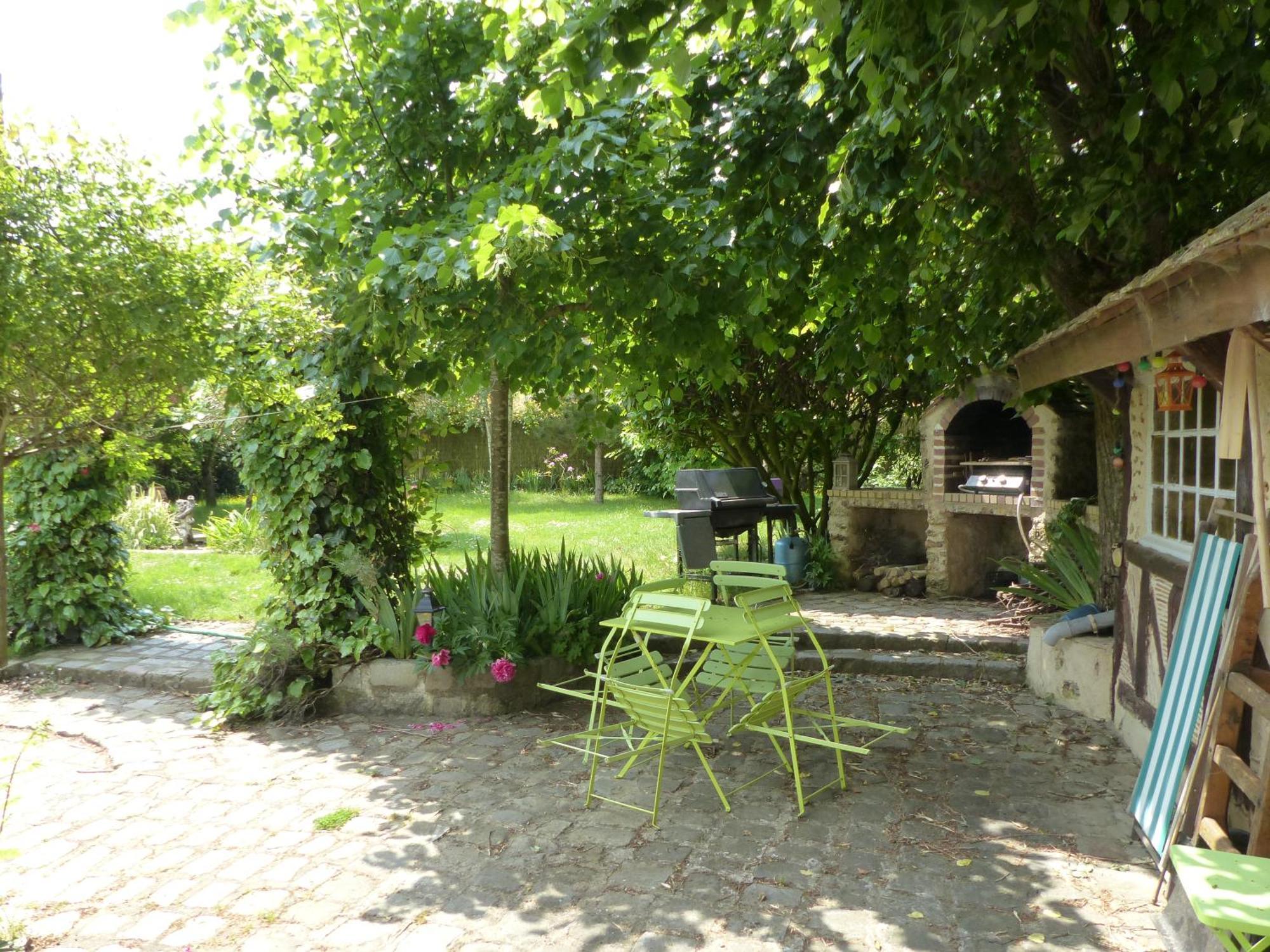 Maison D'Hotes La Source มาก์นี-เลส์-อมอว์ซ ภายนอก รูปภาพ